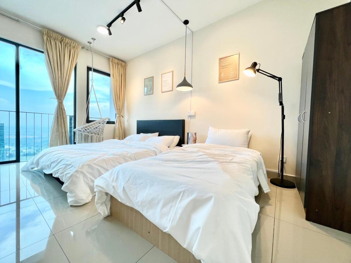 A 1-4 Pax Cozy Studio Tv Box Pool 100Mps Wifi 3 Bed Trefoil Setia Alam Buitenkant foto